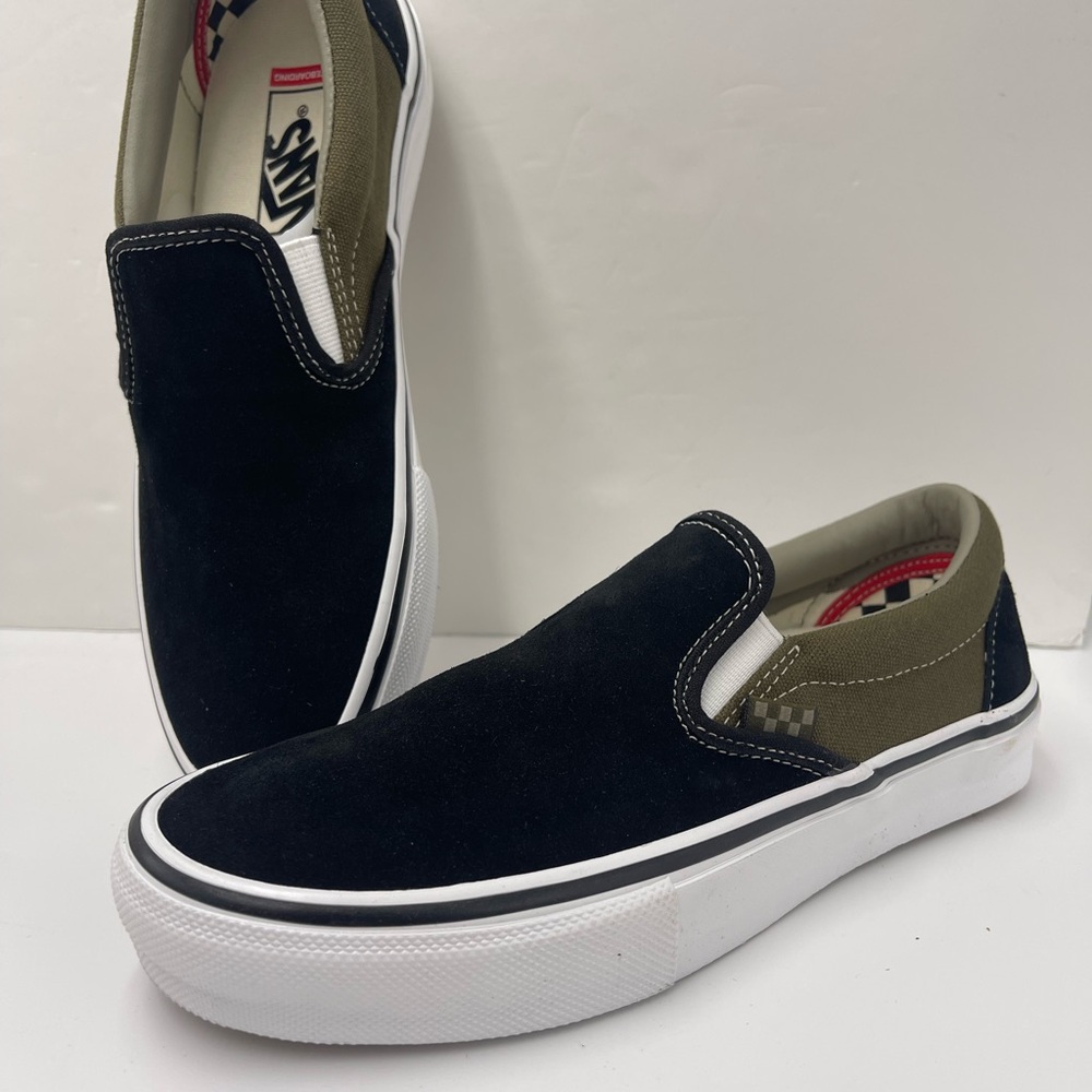Vans Men’s Skate Slip-On
Black Olive Sneakers
VN0A5FCAB1V - Picture 2 of 16
